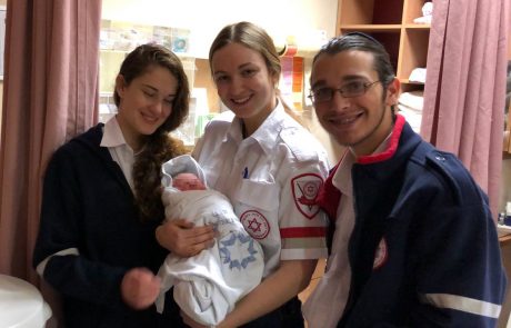 כמעט כמו לזכות בלוטו: 2 ‘לידות אמבולנס’ במשמרת אחת