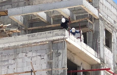 השכונה הודממה: פקחי הבטיחות בבנייה הגיעו ל”נופים” – כל 15 אתרי הבנייה שנבדקו נסגרו בצו מיידי